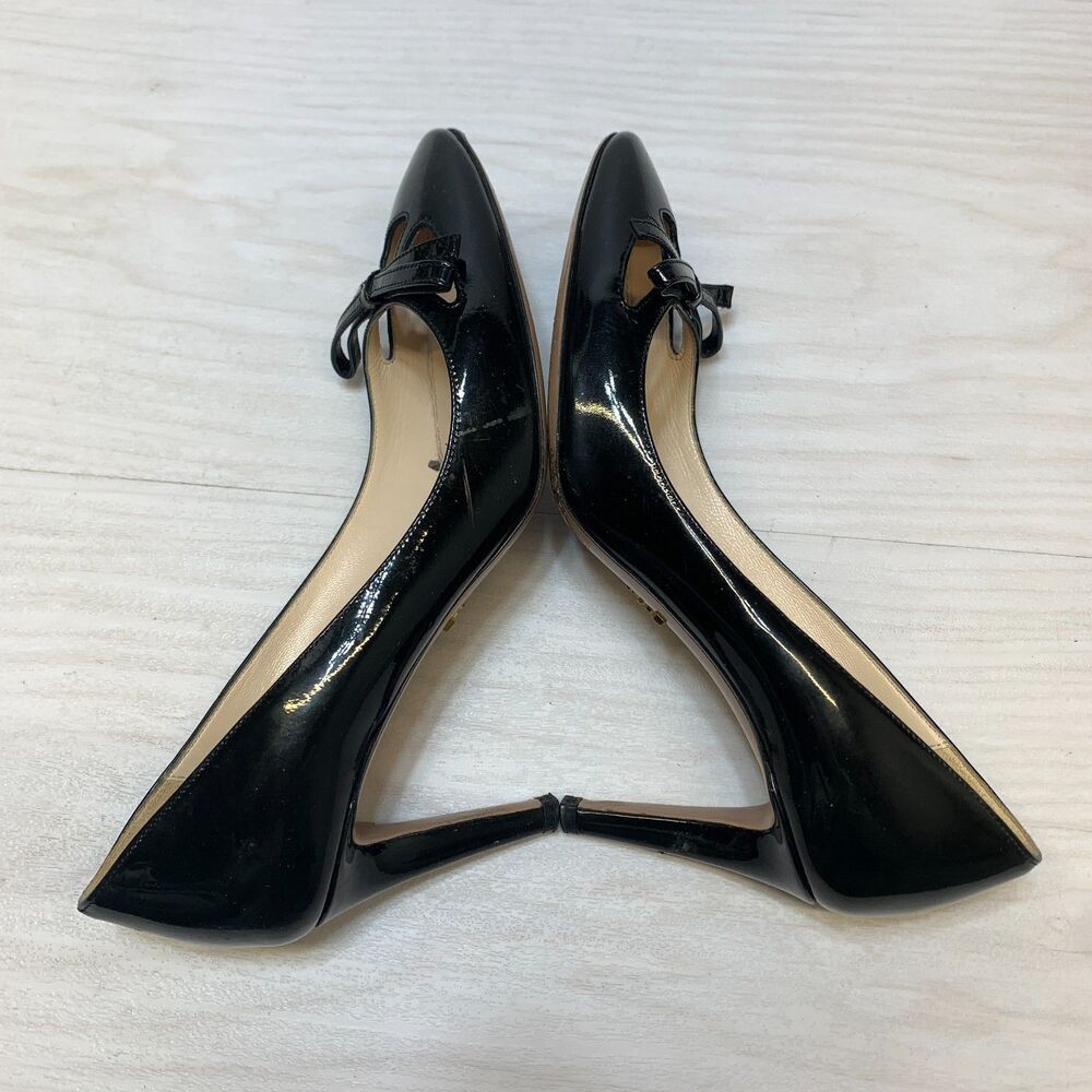 PRADA Milano Womens Size 35 US 5 Bow Pumps Shoes Patent Leather Slip On - Picture 2 of 10